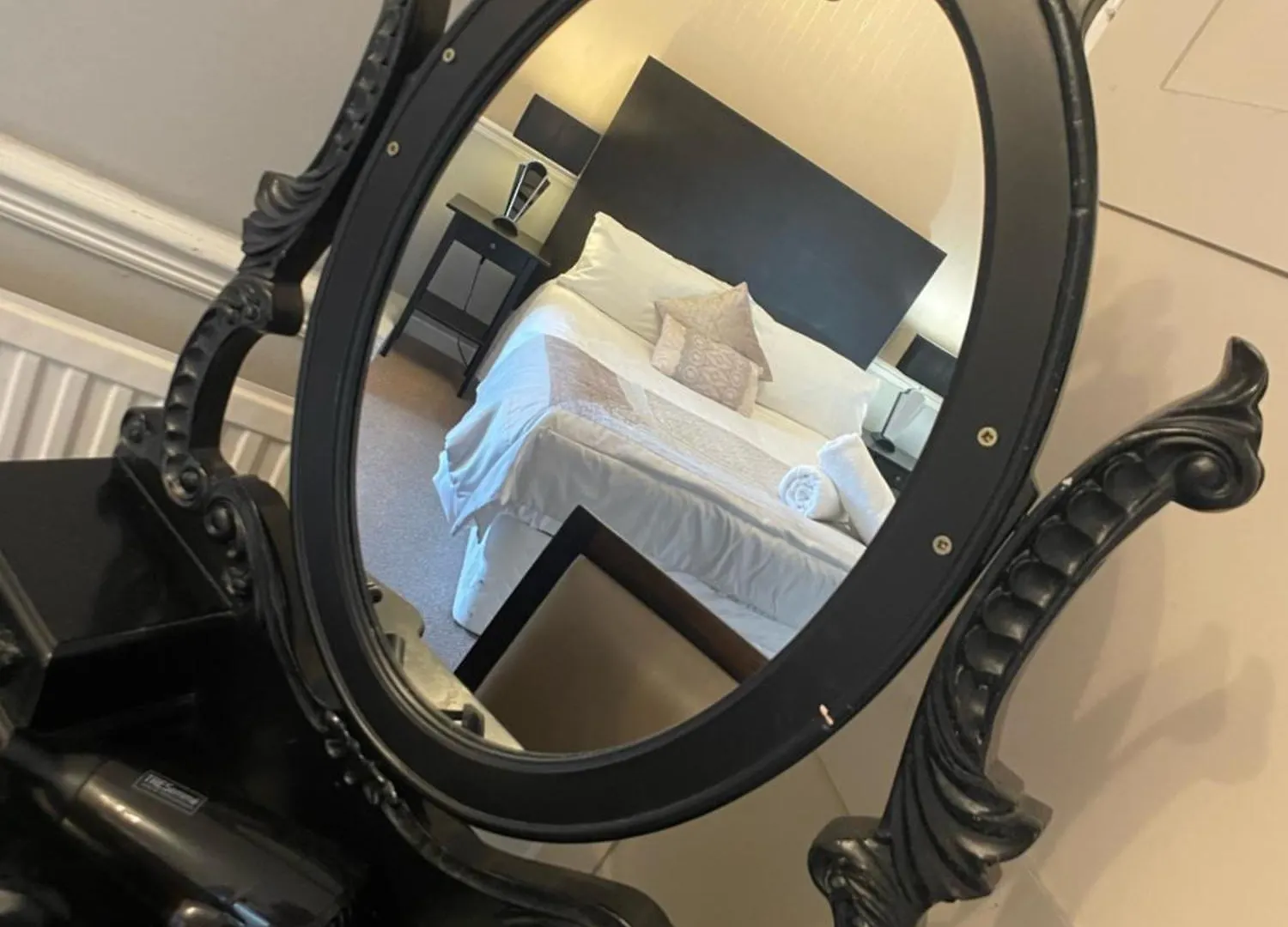 The Lawns Hotel Derby