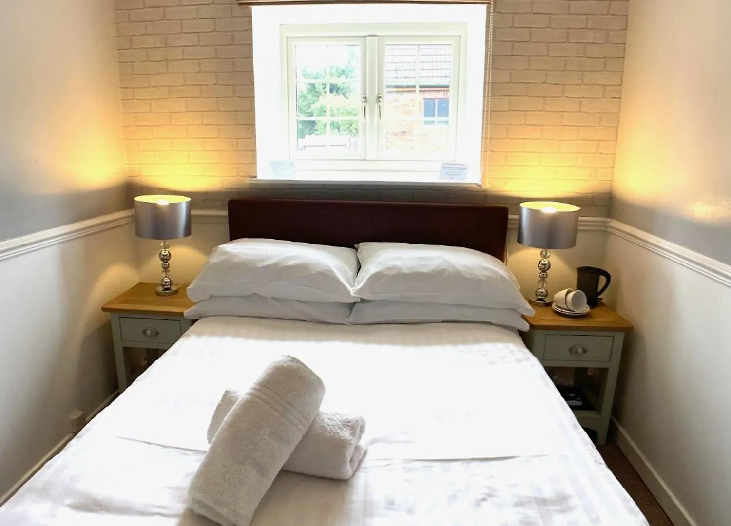 The Lawns Hotel Derby